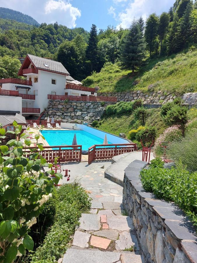 Hotel Les Chalets Brides-les-Bains Exterior photo